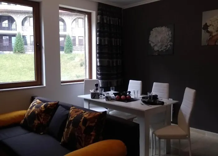 Snow Dreams 1 Grand Monastery شقة