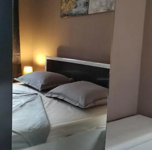 Snow Dreams 1 Grand Monastery شقة بامبوروفو