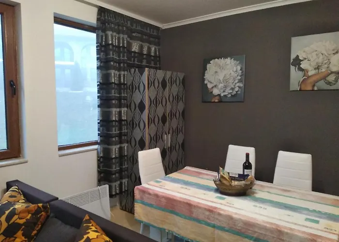 Snow Dreams 1 Grand Monastery شقة *